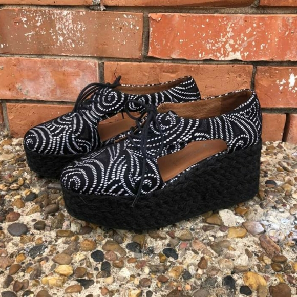 Jeffrey Campbell Cutout Platforms - Picture 4 of 9